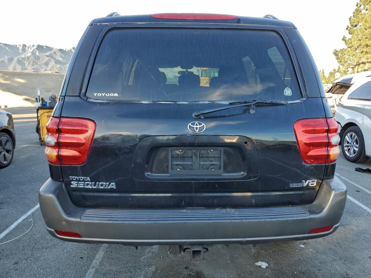 2003 TOYOTA SEQUOIA SR5 photo 6
