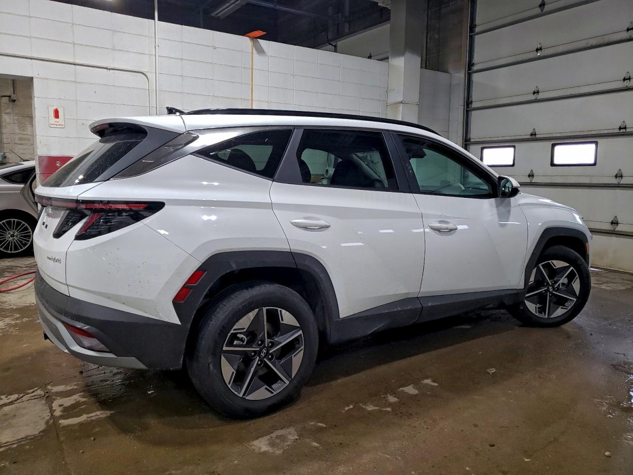 2025 HYUNDAI TUCSON SEL CONVENIENCE photo 3