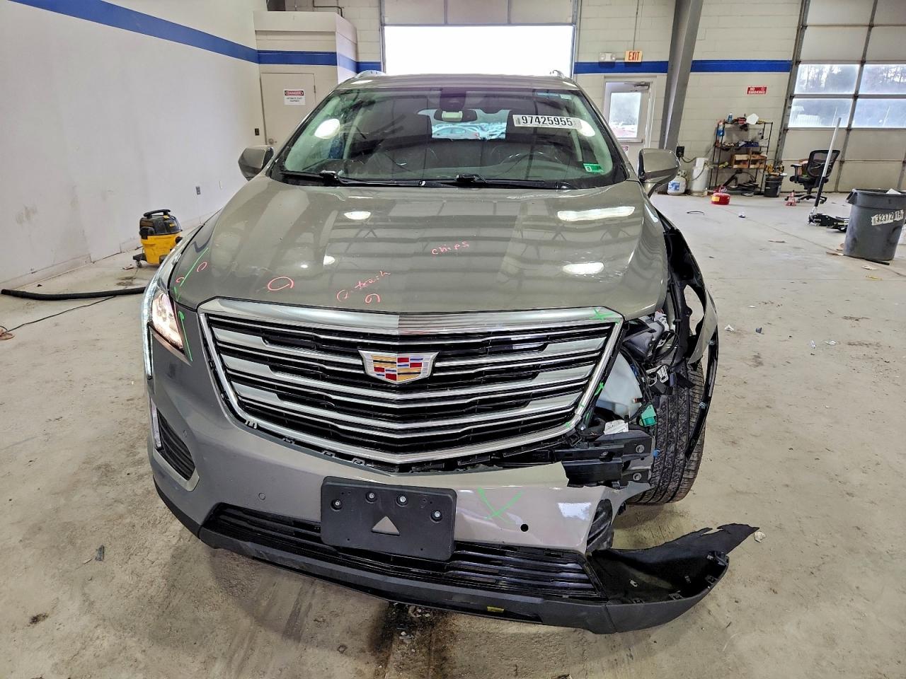2019 CADILLAC XT5 LUXURY photo 5