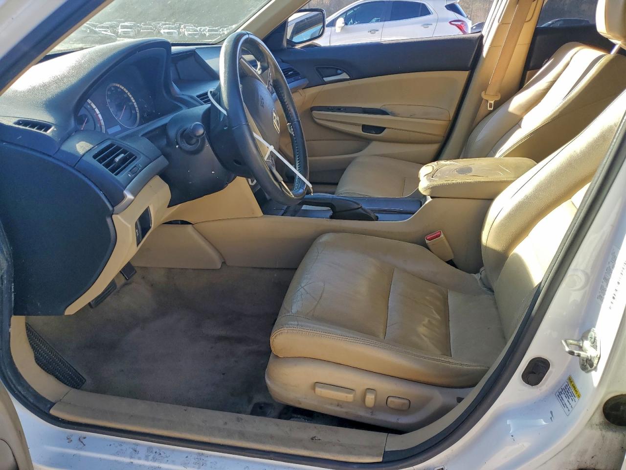 2012 HONDA ACCORD SE photo 13