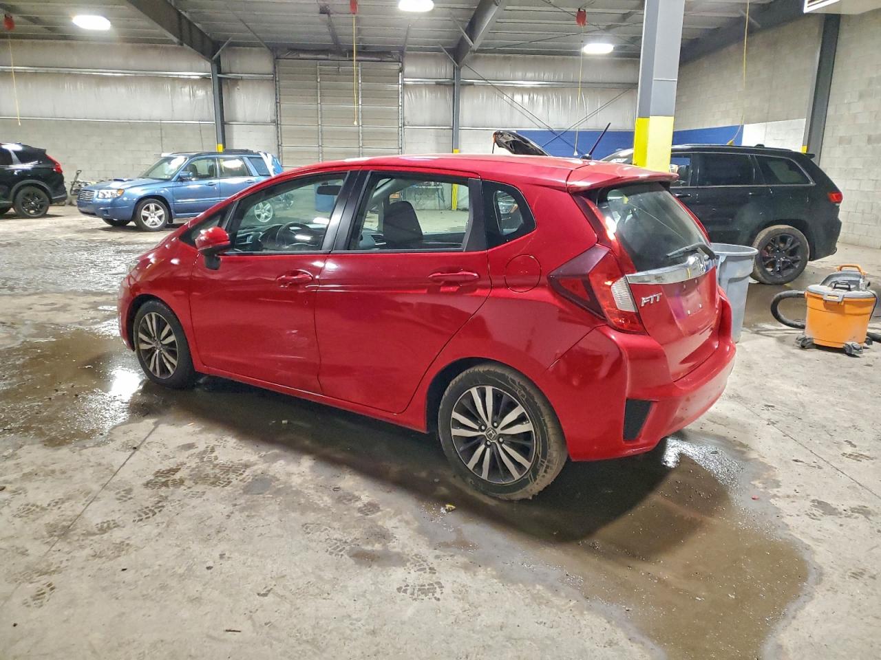 2015 HONDA FIT EX photo 2