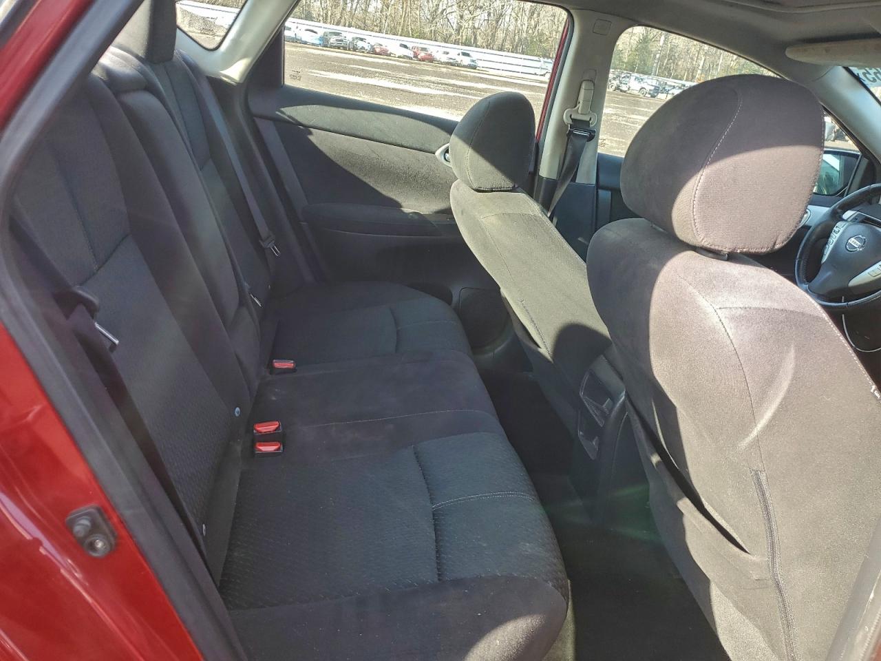 2013 NISSAN SENTRA S photo 10