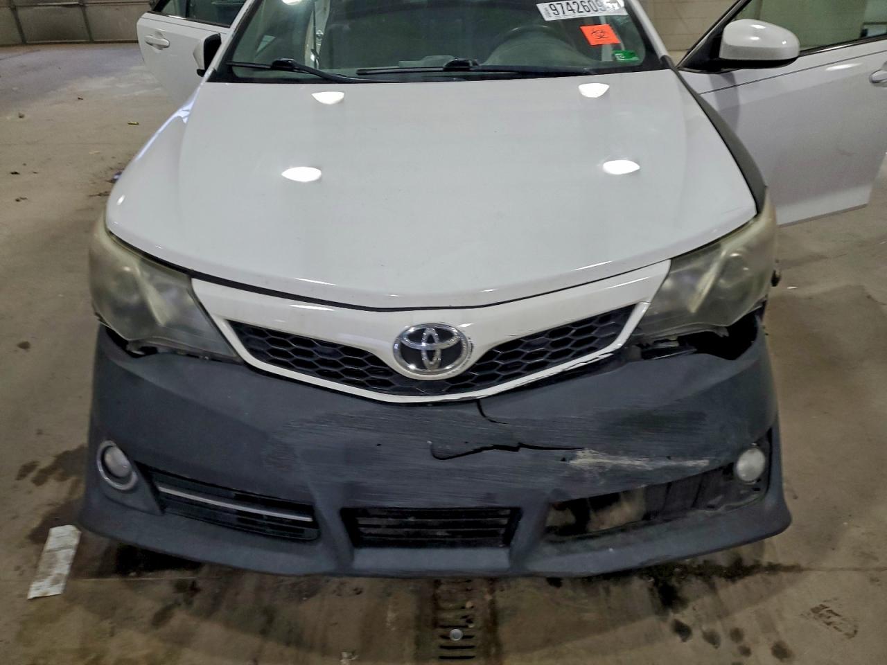 2013 TOYOTA CAMRY L photo 21