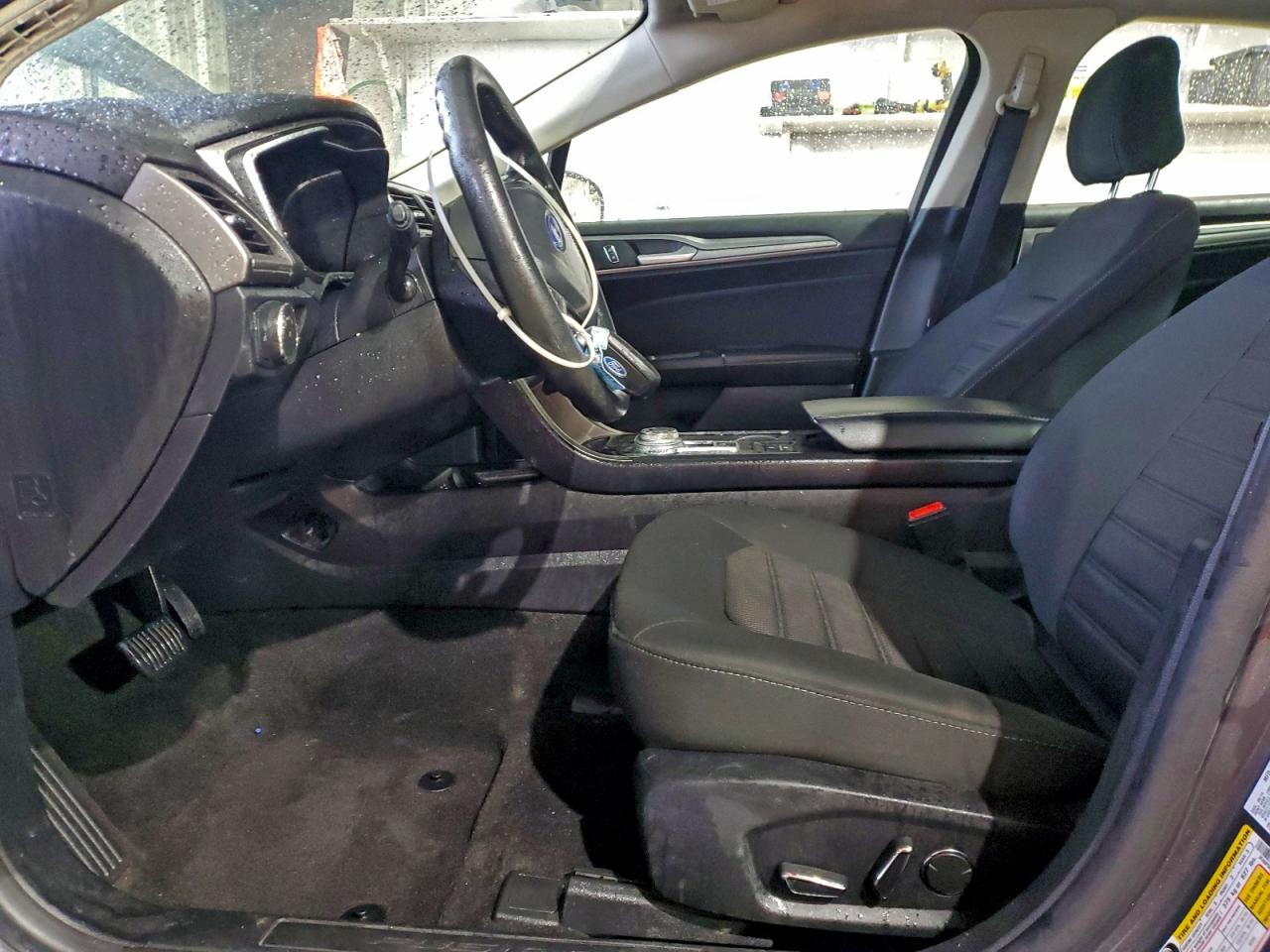 2020 FORD FUSION SE photo 7
