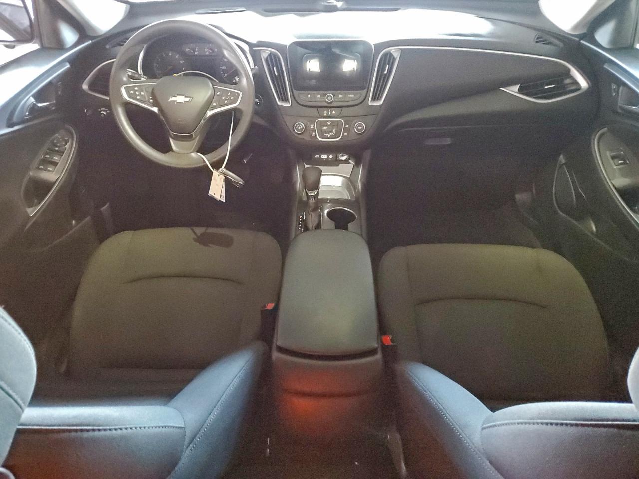 2024 CHEVROLET MALIBU LS photo 8