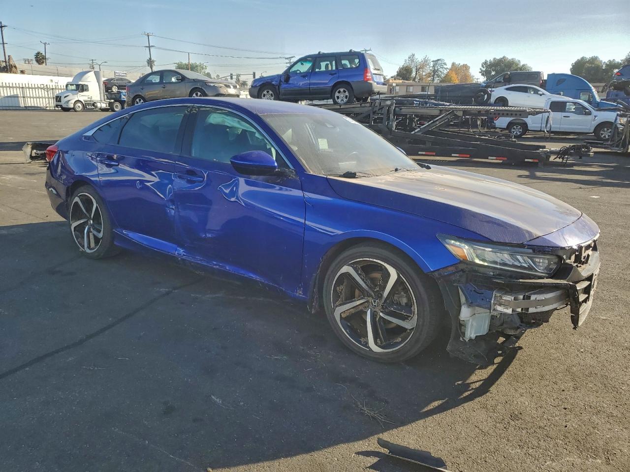 2018 HONDA ACCORD SPORT photo 4