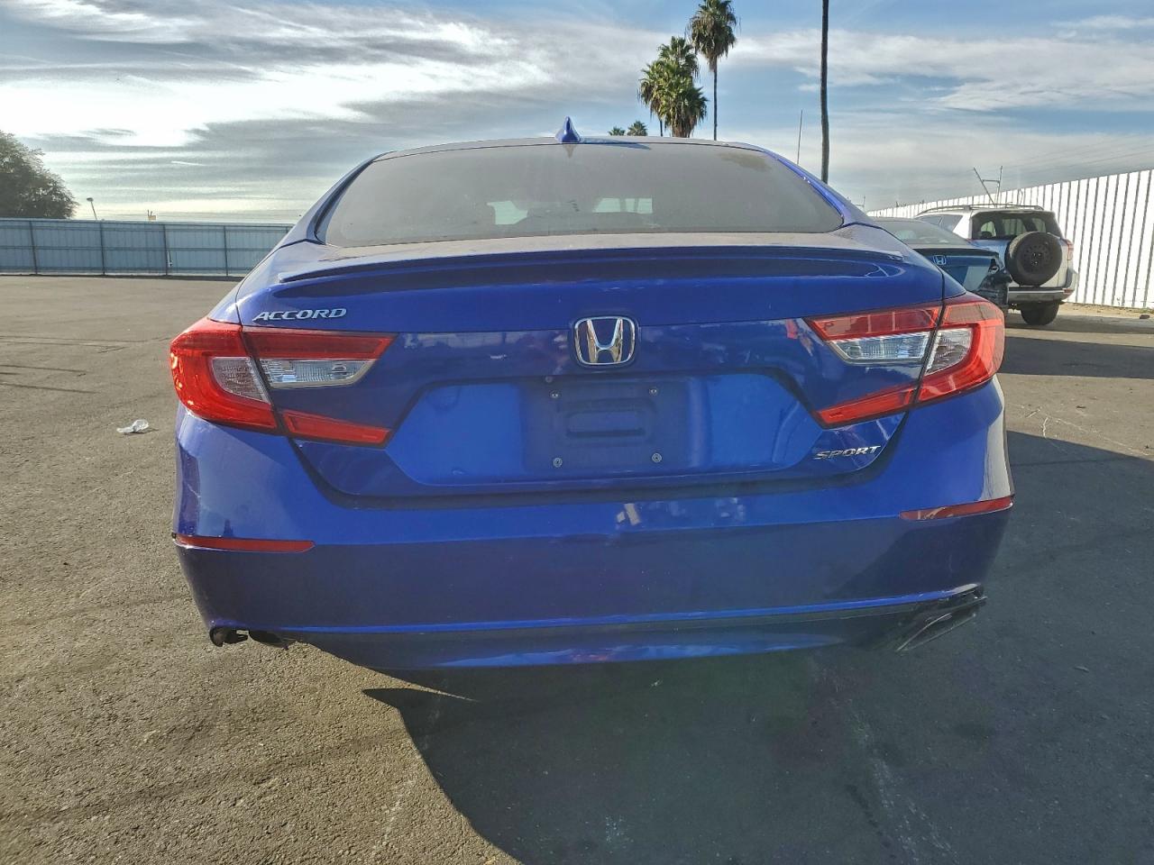 2018 HONDA ACCORD SPORT photo 6