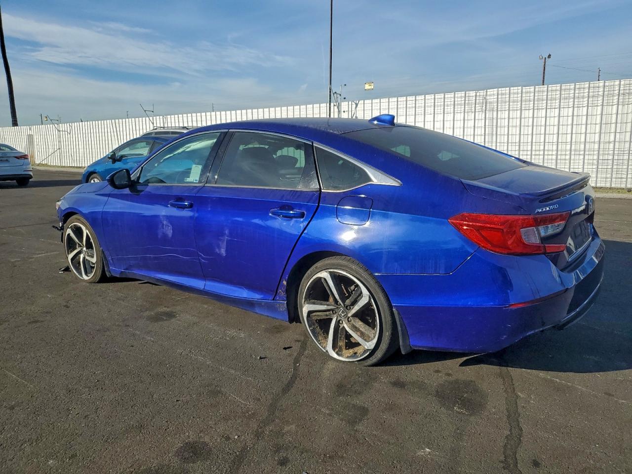 2018 HONDA ACCORD SPORT photo 2