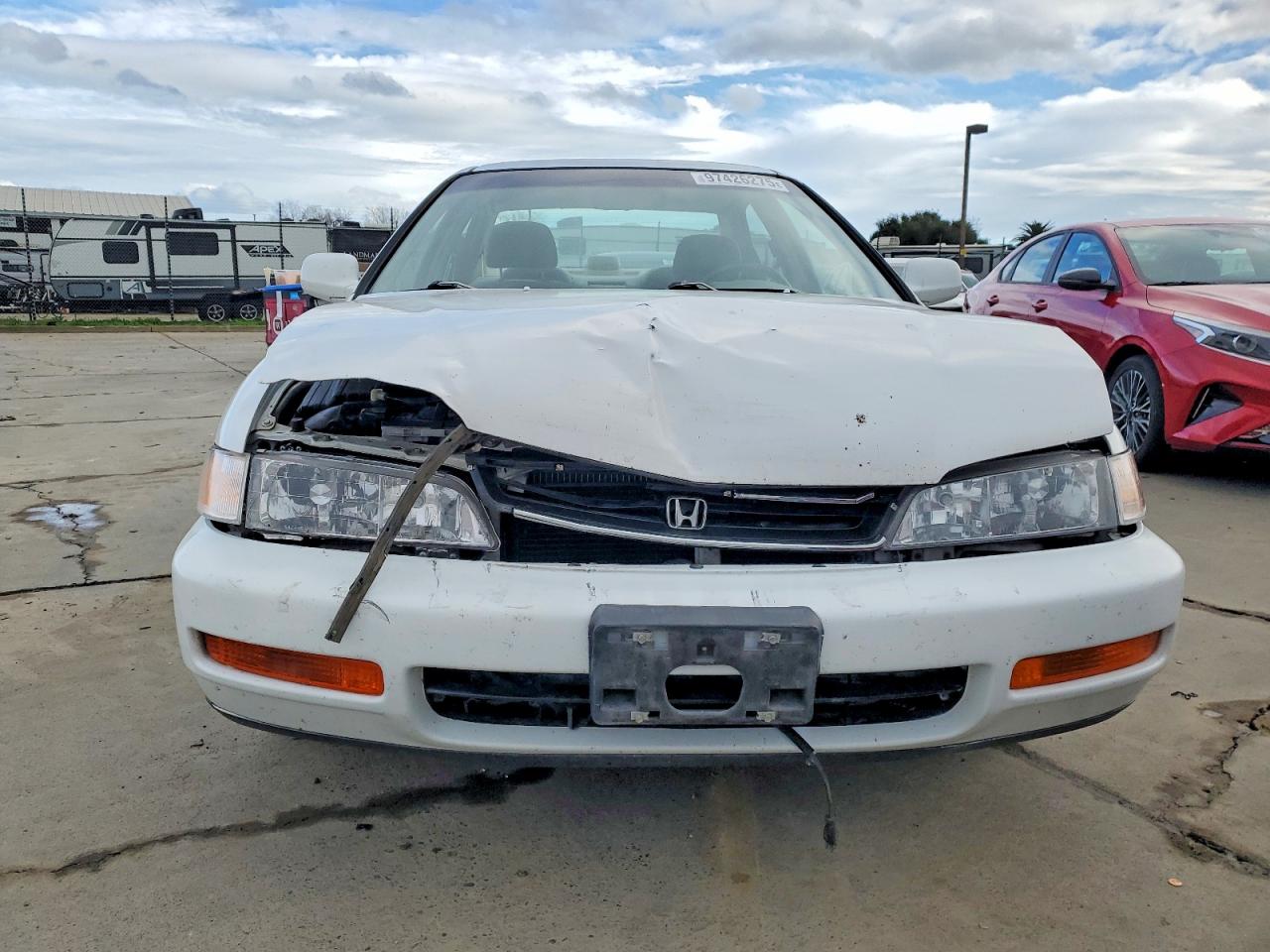 1997 HONDA ACCORD LX photo 5