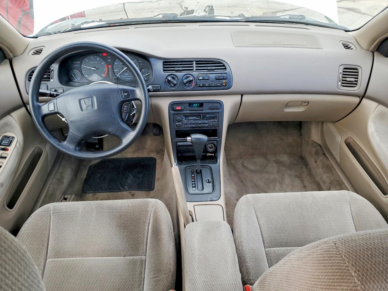 1997 HONDA ACCORD LX photo 8