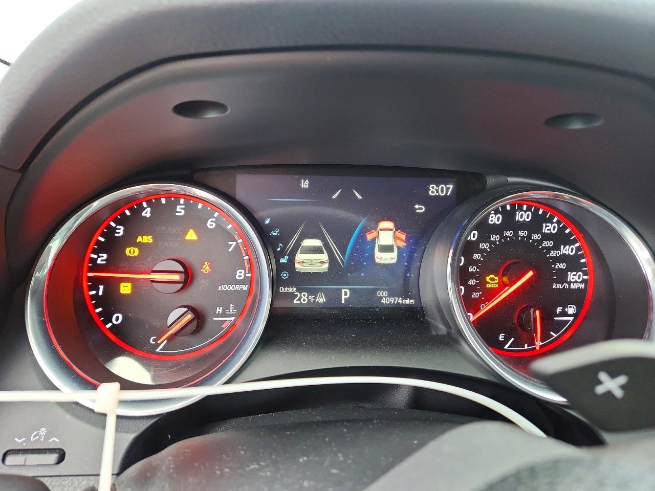 2019 TOYOTA CAMRY XSE photo 9