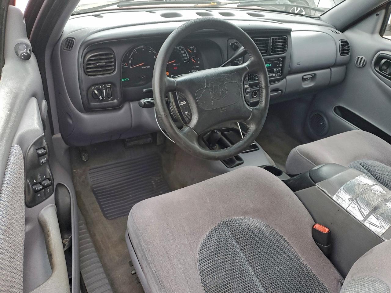 1999 DODGE DAKOTA photo 8