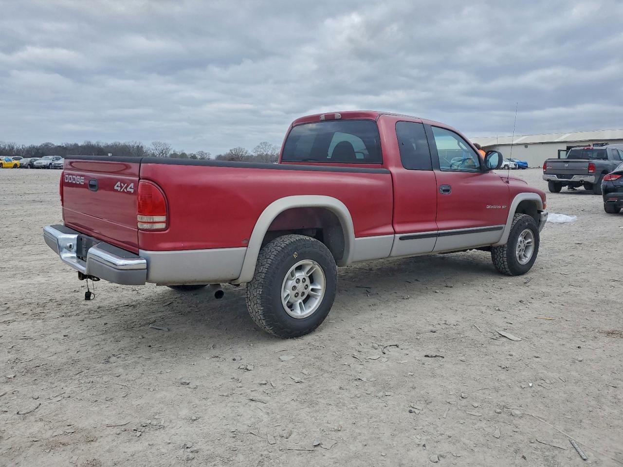 1999 DODGE DAKOTA photo 3