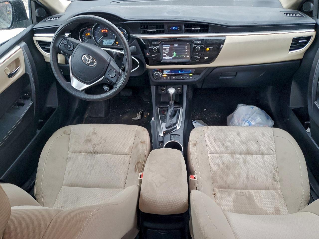 2014 TOYOTA COROLLA L photo 8