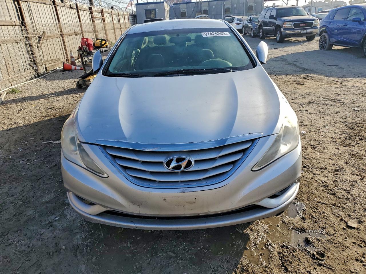 2011 HYUNDAI SONATA GLS photo 9