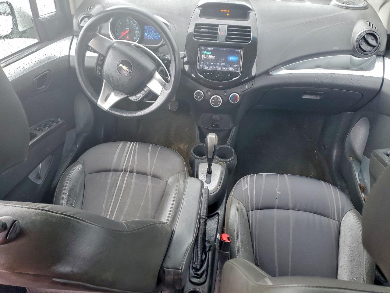 2015 CHEVROLET SPARK 1LT photo 8