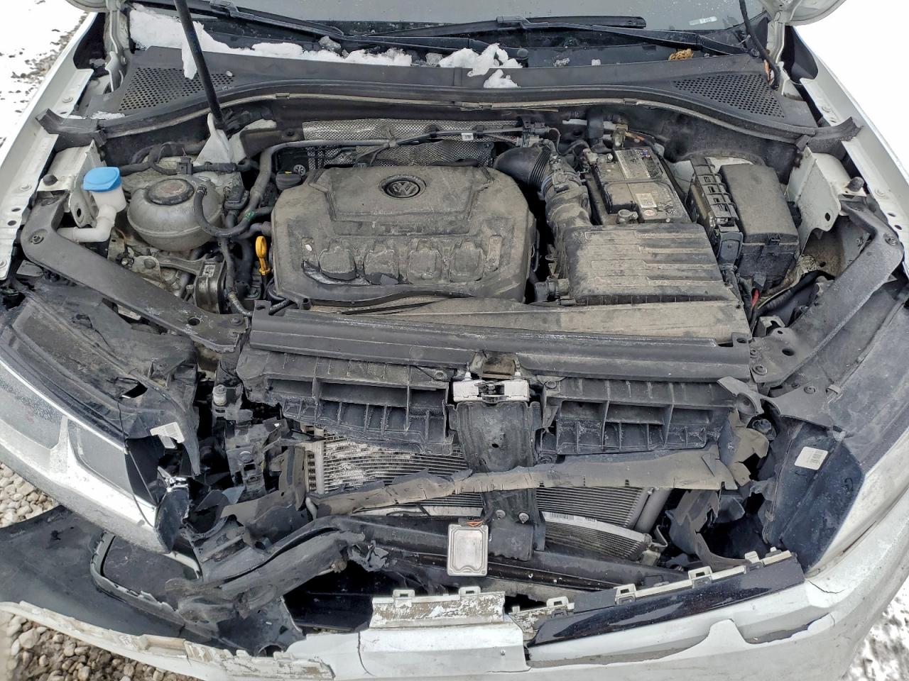 2021 VOLKSWAGEN TIGUAN SE photo 12