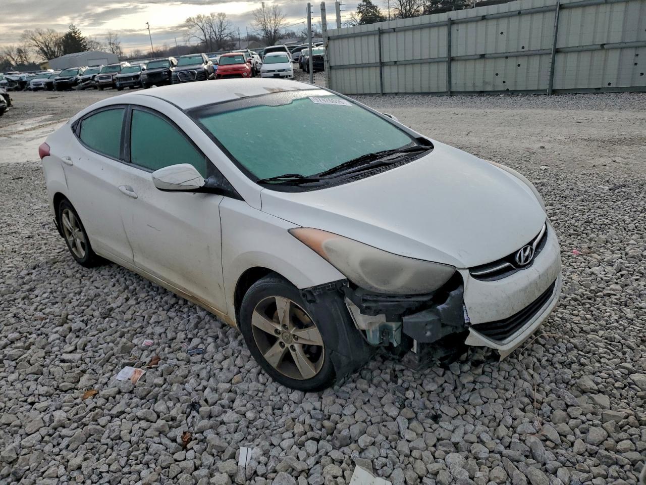 2013 HYUNDAI ELANTRA GLS photo 4