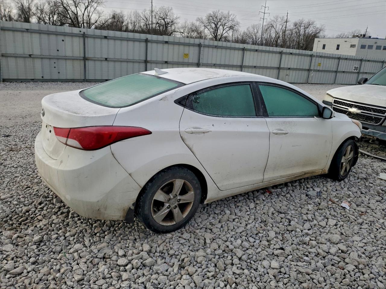 2013 HYUNDAI ELANTRA GLS photo 3