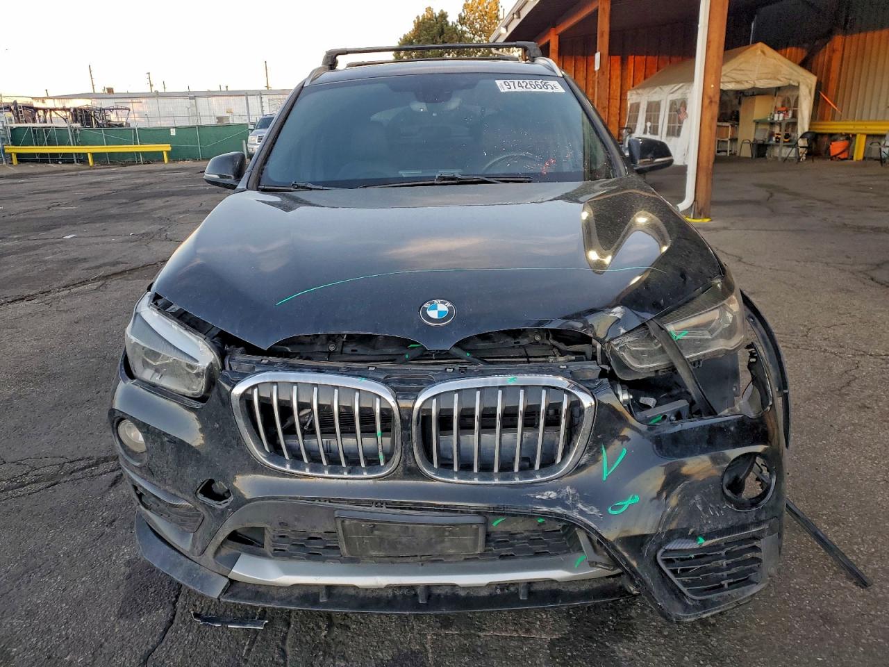 2016 BMW X1 XDRIVE28I photo 9