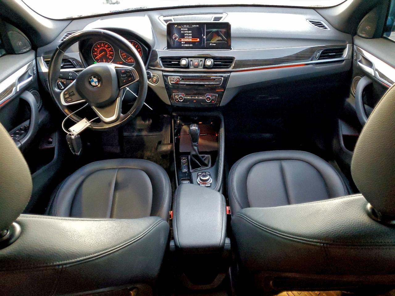 2016 BMW X1 XDRIVE28I photo 15