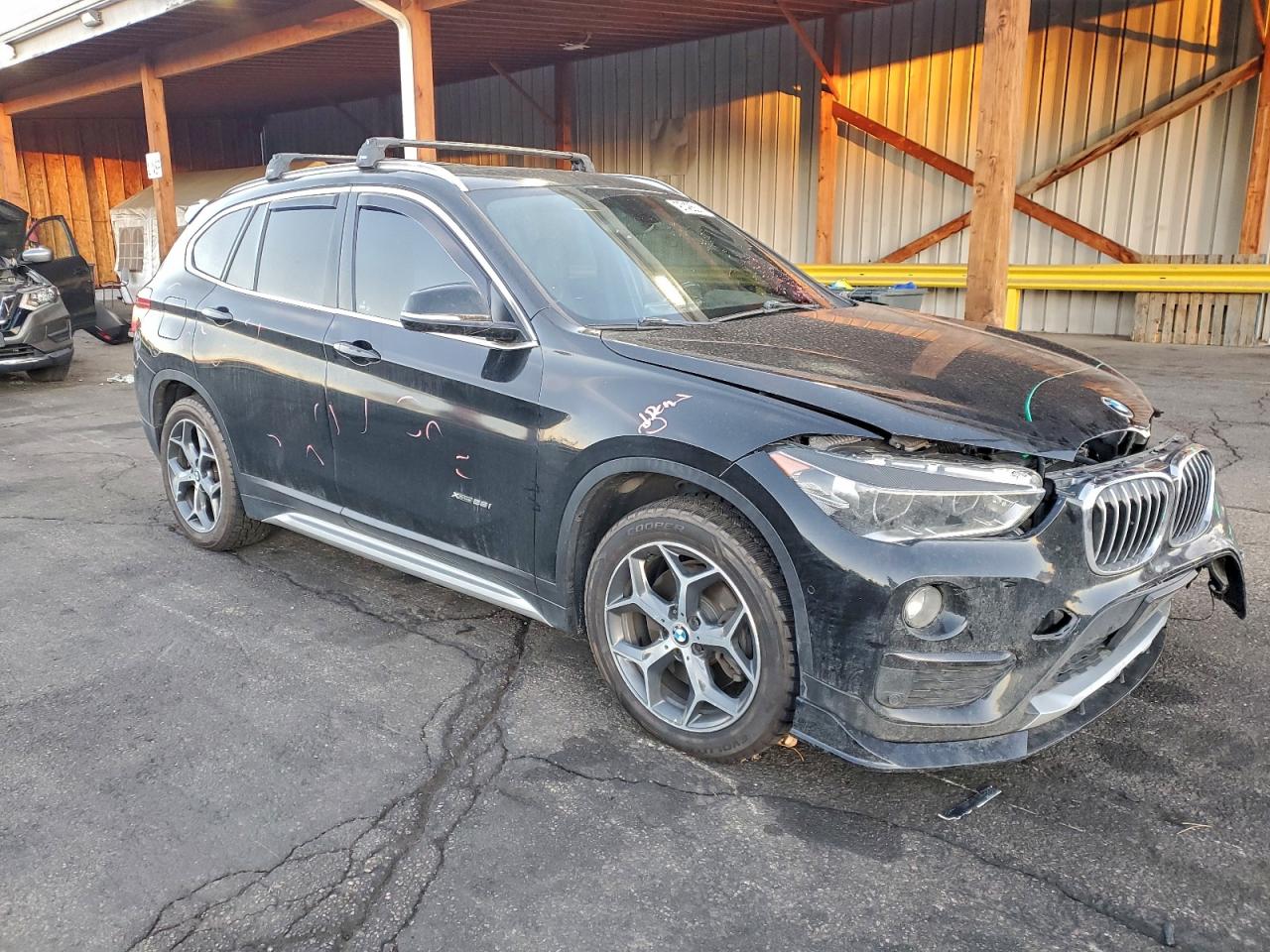 2016 BMW X1 XDRIVE28I photo 7