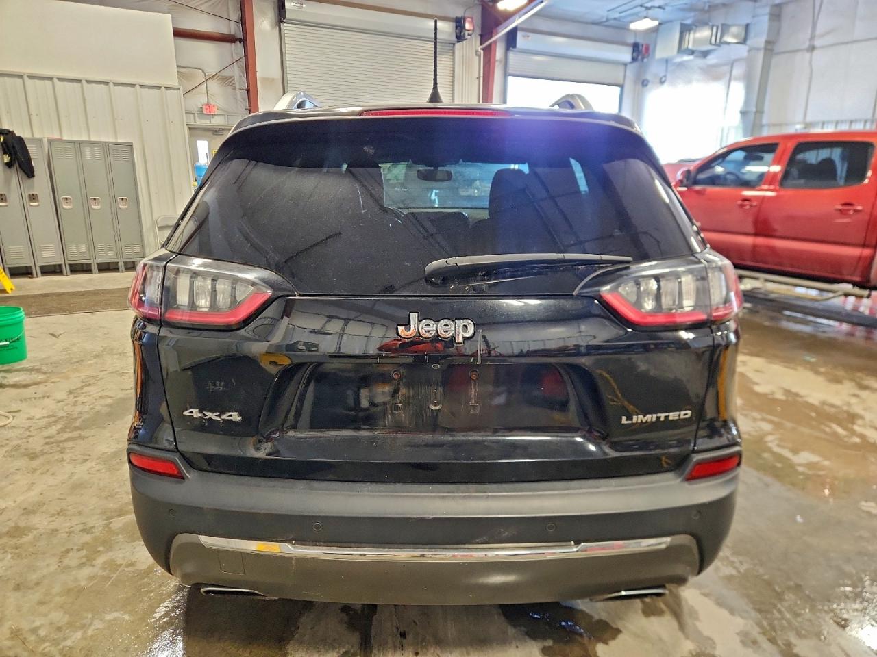 2019 JEEP CHEROKEE LIMITED photo 6