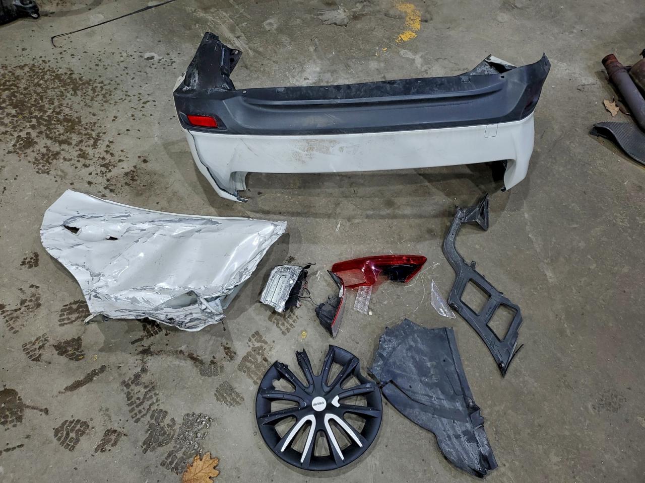 2019 SUBARU IMPREZA photo 13