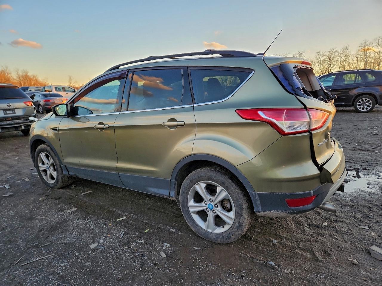2013 FORD ESCAPE SE photo 2