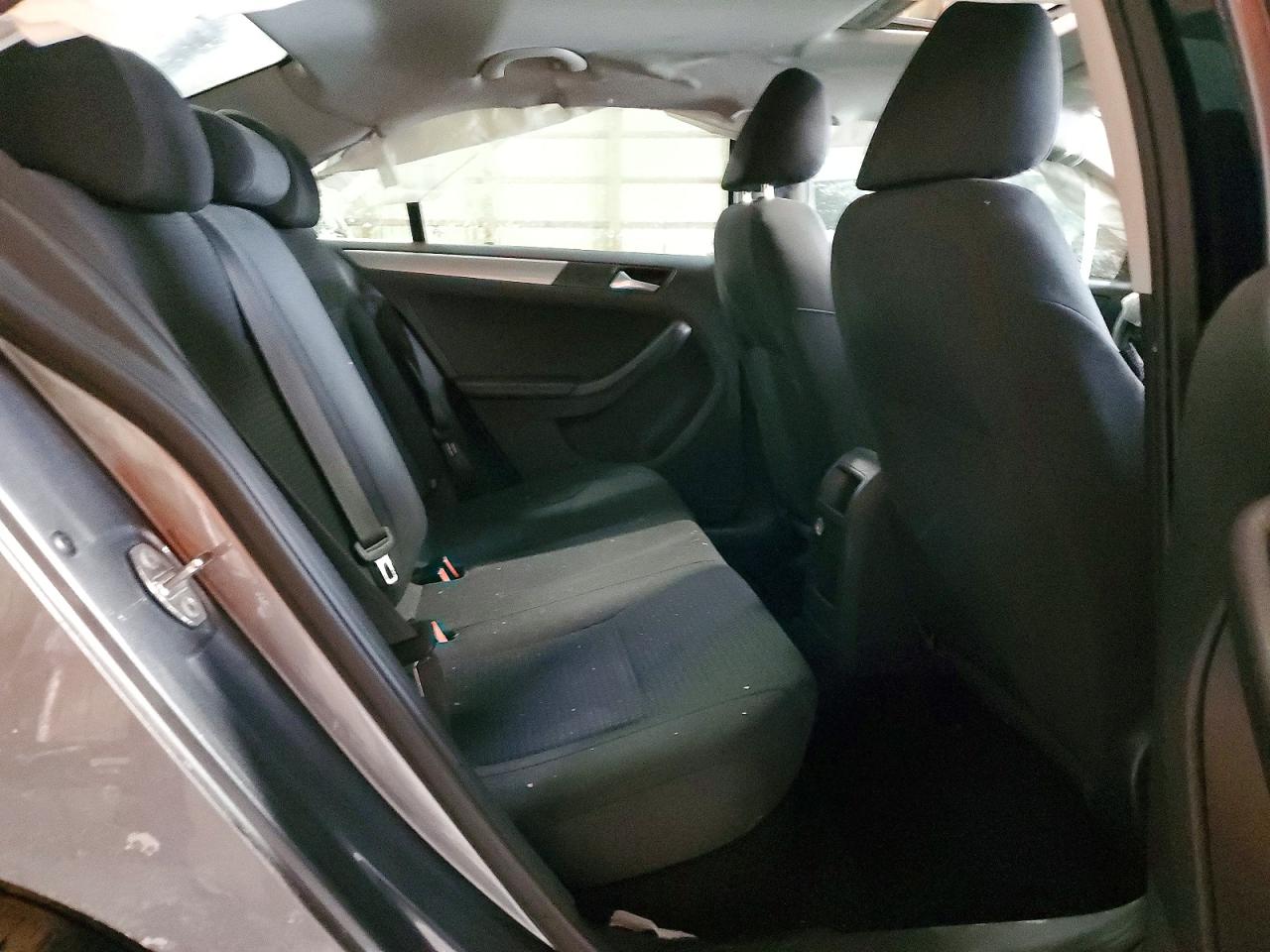2016 VOLKSWAGEN JETTA S photo 10