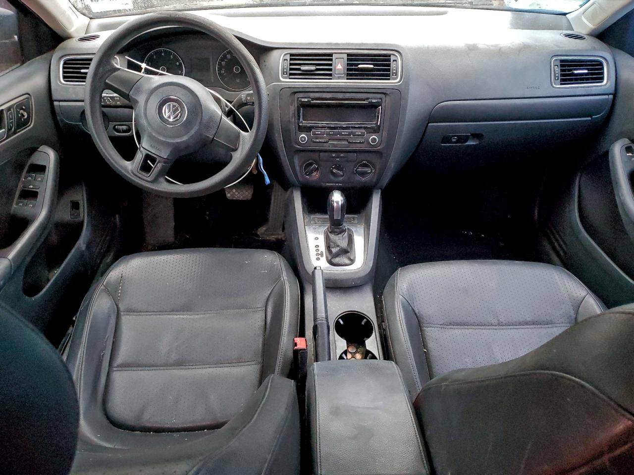 2014 VOLKSWAGEN JETTA photo 8