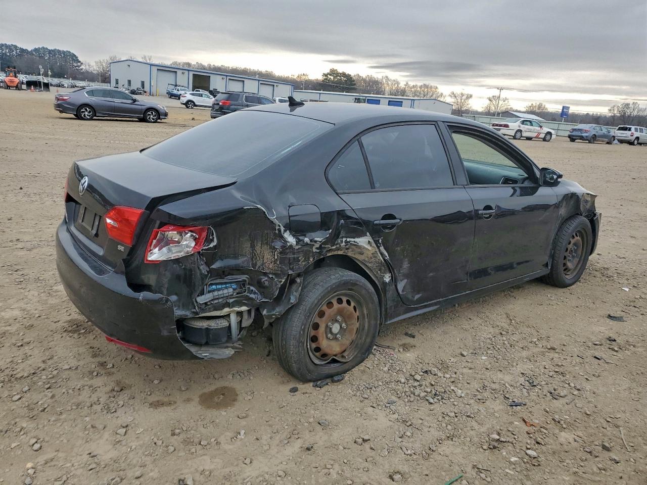 2014 VOLKSWAGEN JETTA photo 3