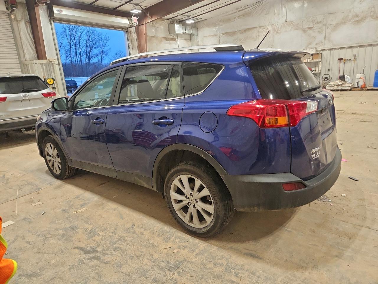 2014 TOYOTA RAV4 LIMITED photo 2