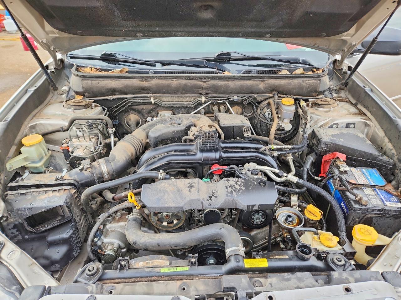 2014 SUBARU OUTBACK 2.5I photo 11