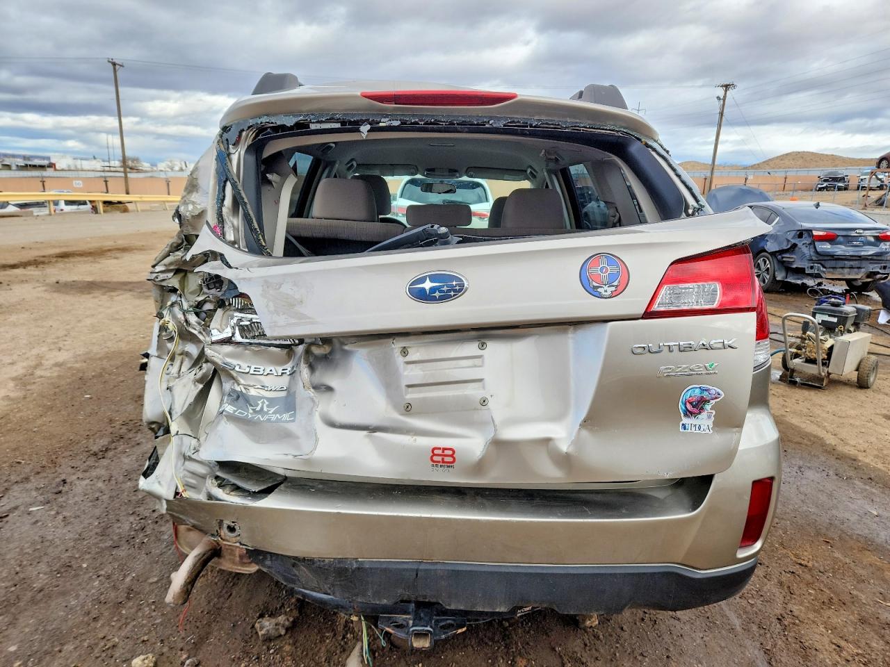 2014 SUBARU OUTBACK 2.5I photo 6