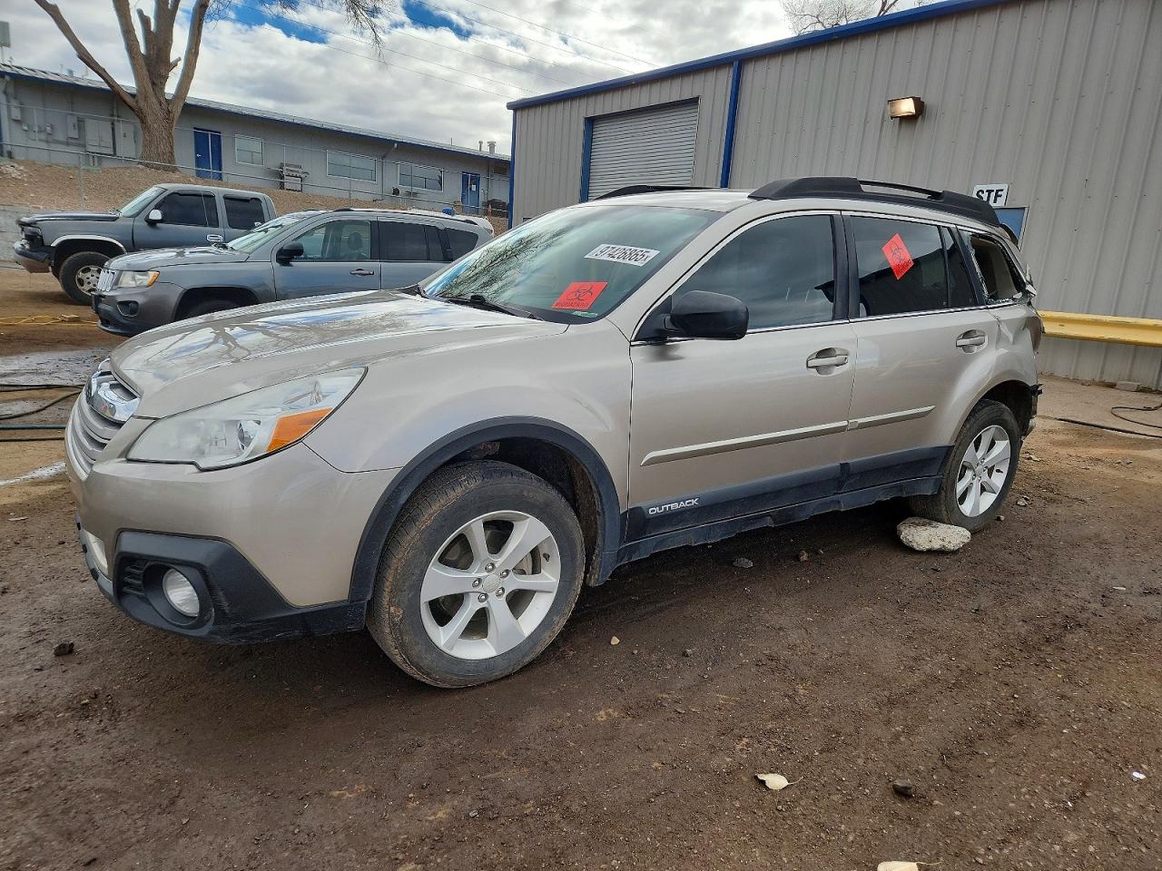 2014 SUBARU OUTBACK