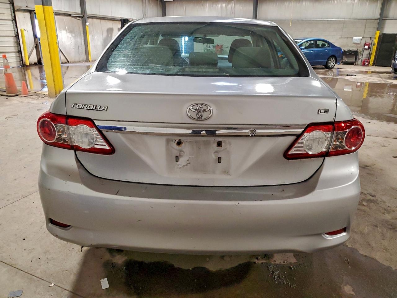 2013 TOYOTA COROLLA BASE photo 6