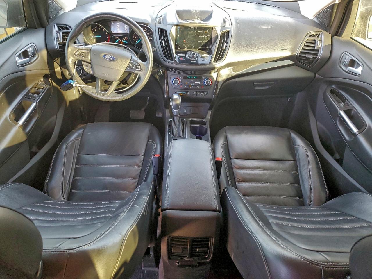2019 FORD ESCAPE TITANIUM photo 8
