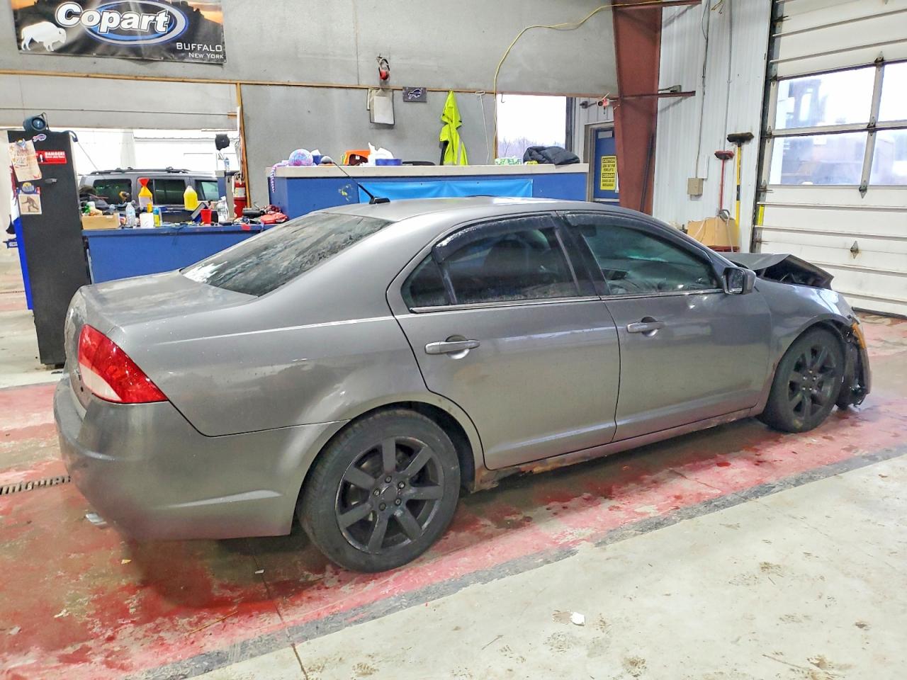 2010 MERCURY MILAN PREMIER photo 3