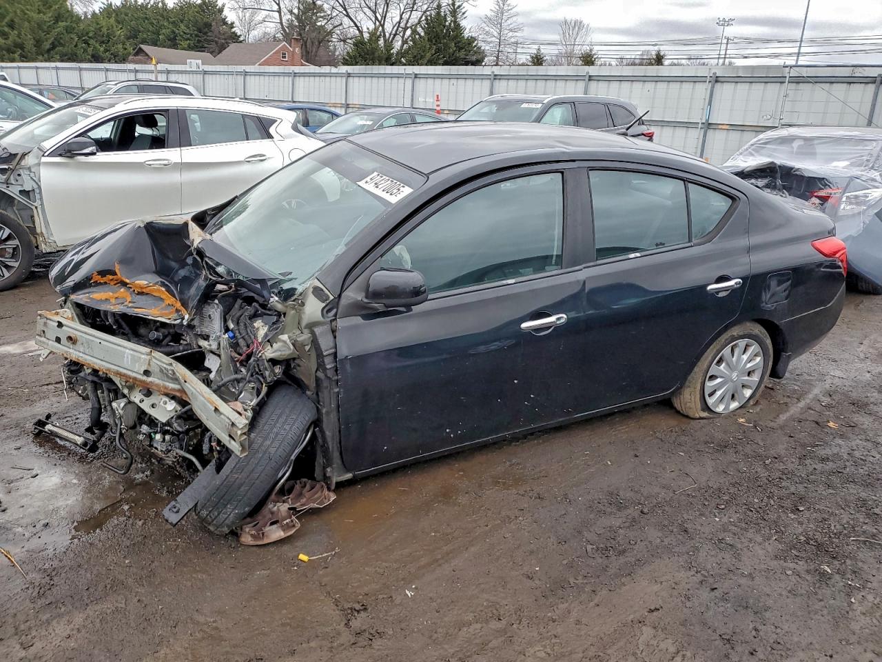 2012 NISSAN VERSA