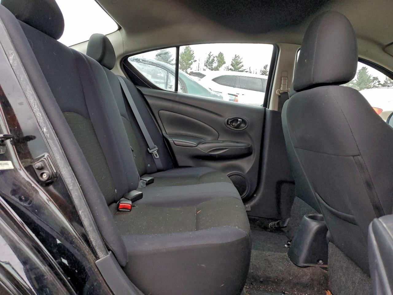 2012 NISSAN VERSA S photo 10