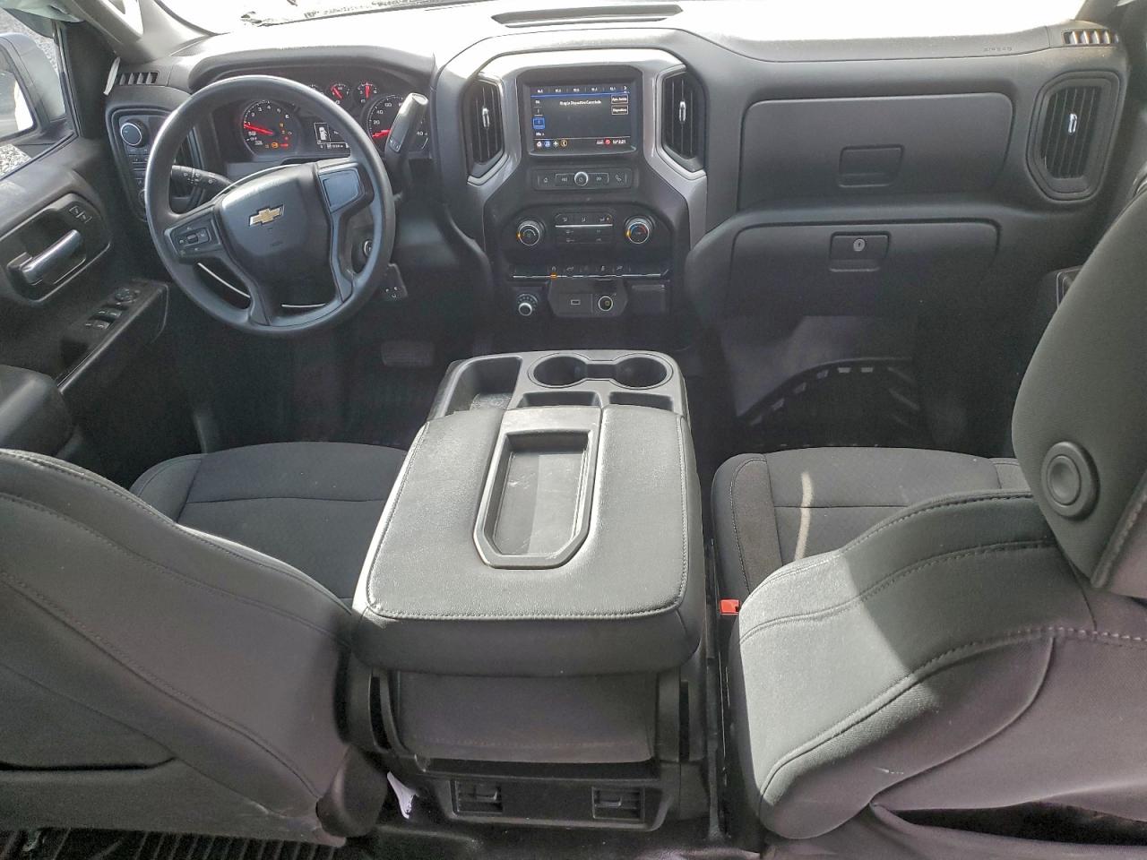2020 CHEVROLET SILVERADO K1500 photo 8