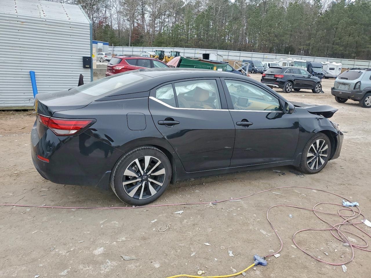 2025 NISSAN SENTRA SV photo 3