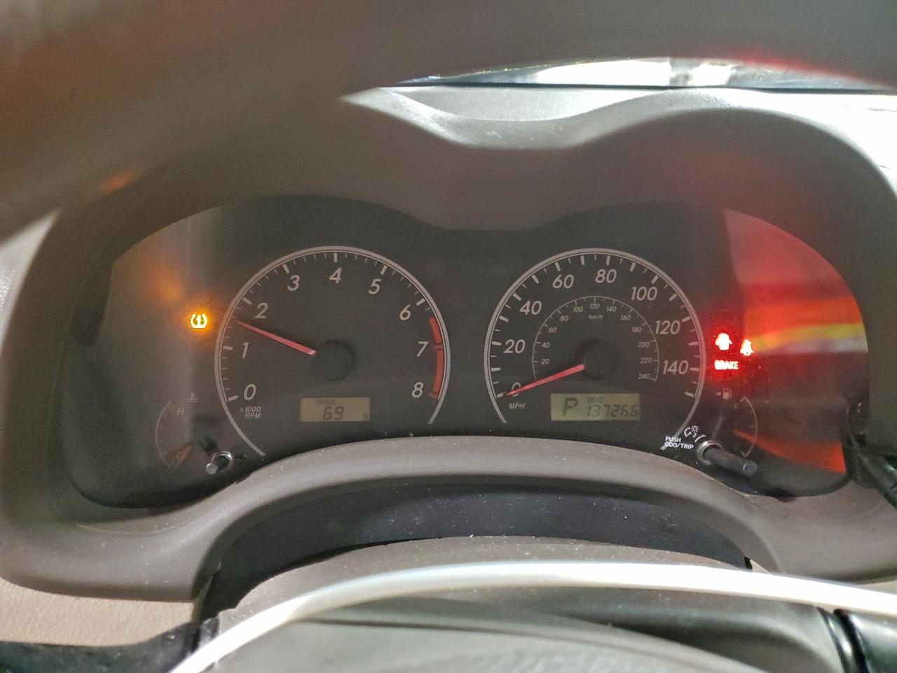 2010 TOYOTA COROLLA LE photo 17