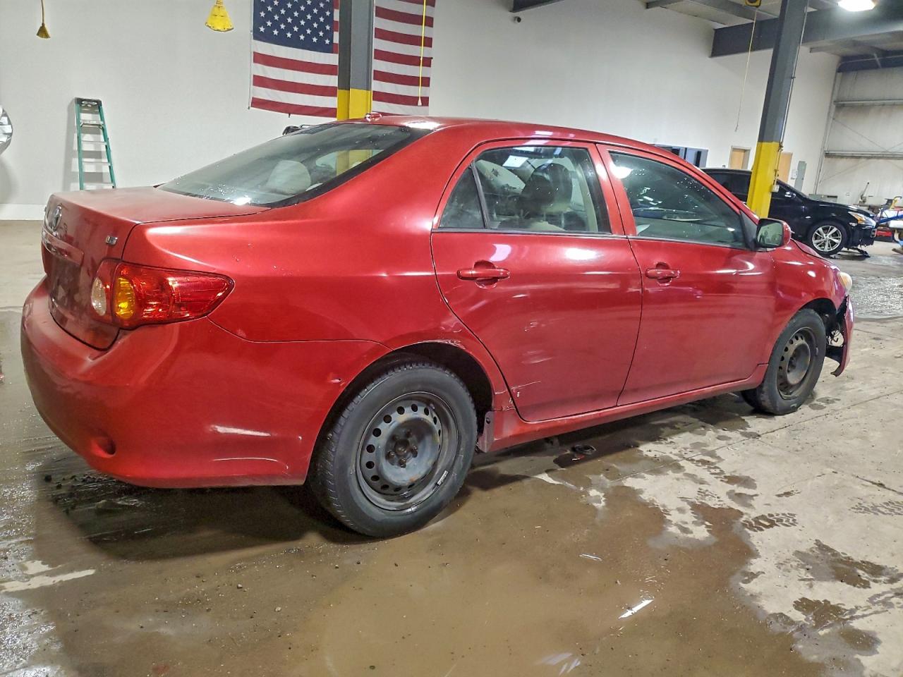 2010 TOYOTA COROLLA LE photo 5