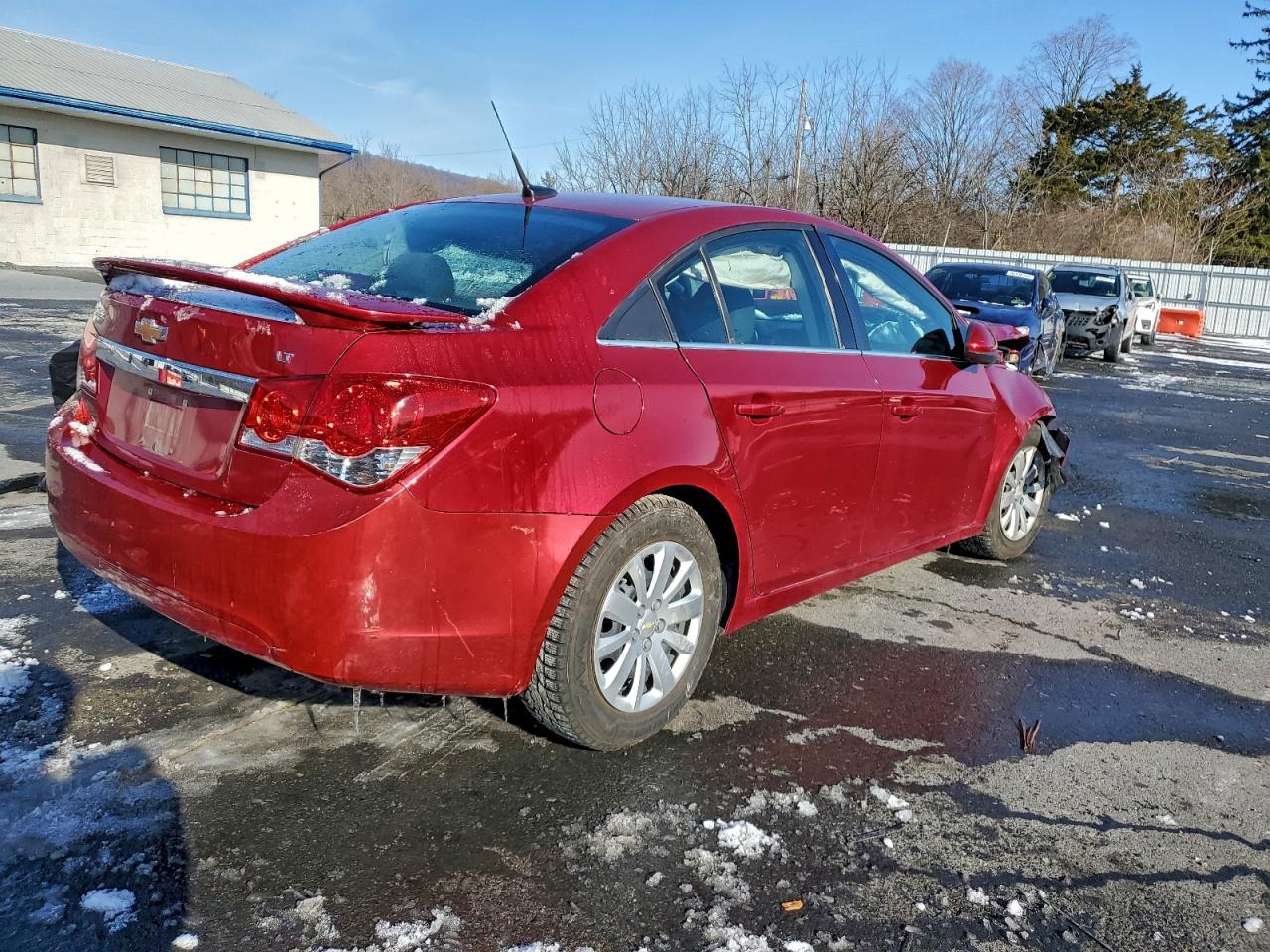 2011 CHEVROLET CRUZE LT photo 3