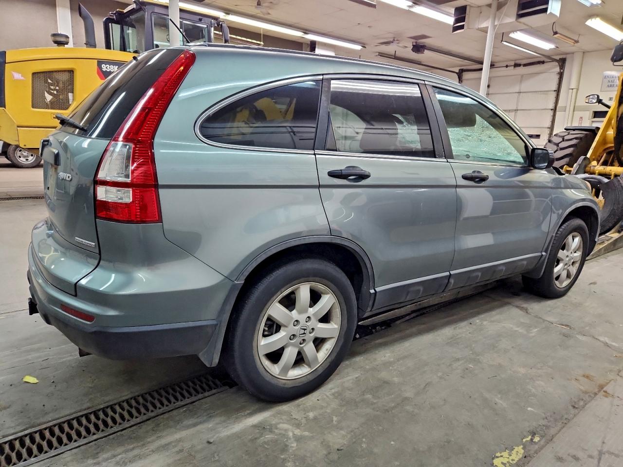2011 HONDA CR-V SE photo 3