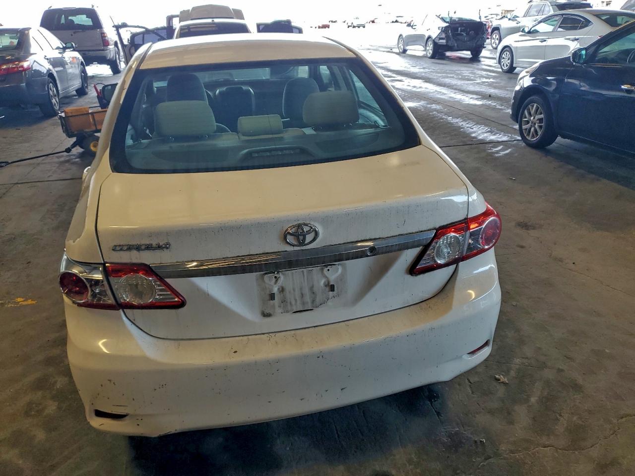 2012 TOYOTA COROLLA BASE photo 6