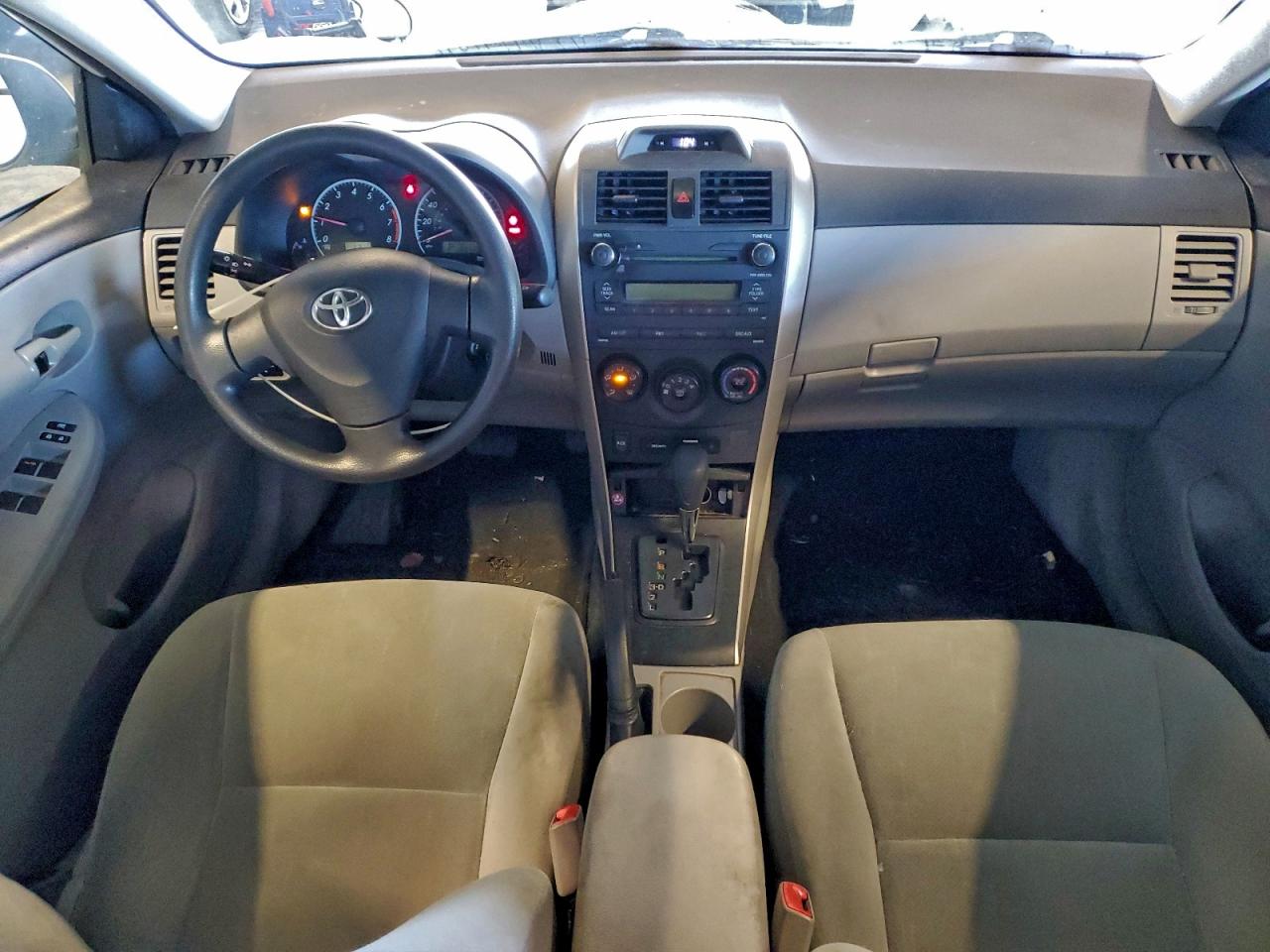 2012 TOYOTA COROLLA BASE photo 8