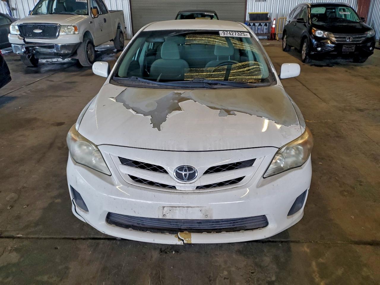 2012 TOYOTA COROLLA BASE photo 5